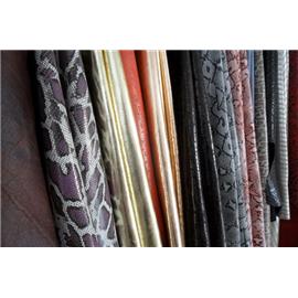 東莞市厚街正鴻皮革制品加工廠 專業(yè)皮革制品銷售與服務