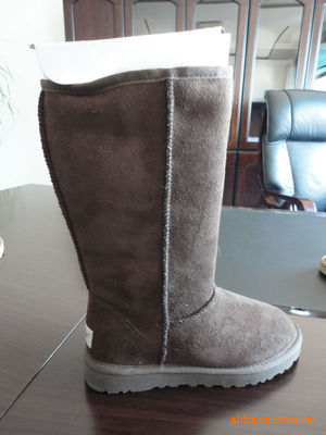 批發(fā)麂皮絨雪地靴 品質與價格的雙重優(yōu)勢